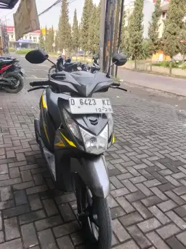Honda Beat Fi 2014 akhir mulus