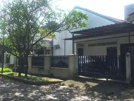Rumah 4 Kamar Tidur di Cinere Dekat ke Tol - Harga Spesial