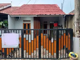 Dijual Rumah Mungil Harga Terjangkau di Kawasan Pengasinan Sawangan