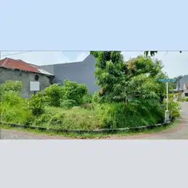 Tanah hoek Langka di Mulyosari Prima Utara