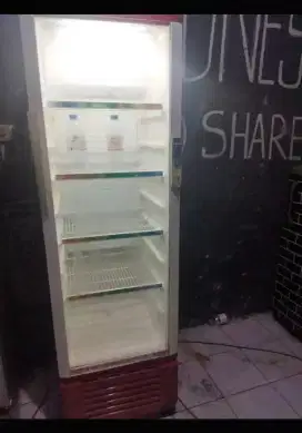 Jual bu showcase kulkas pendingin minuman ukuran tinggi merk SANKEN