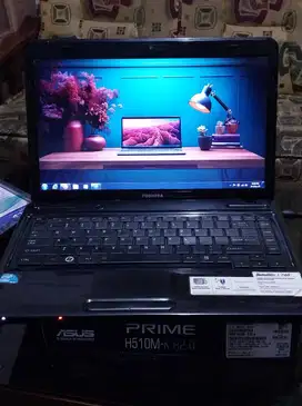 Laptop Toshiba Core i3-380 ram 4Gb HDD 320Gb 14inch Key OK non baterai