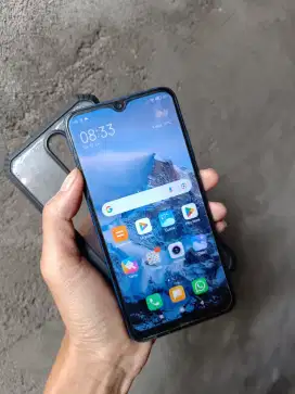 Redmi 8 4/64gb Masih Ori