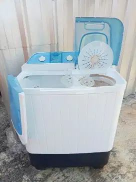 Mesin cuci 2 tabung Denpoo 8,5 kg