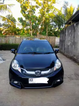 Mobilio E MT 2015