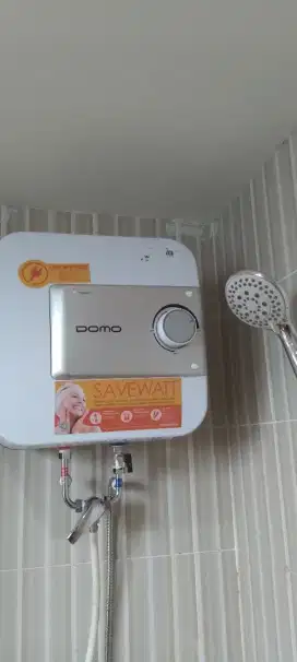WATER HEATER LISTRIK ~ MANDI AIR HANGATKU