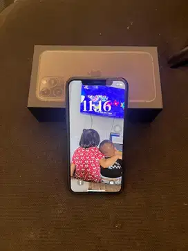Iphone 11 pro 256gb pemakaian lama