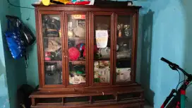 Lemari kayu jati