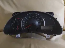 Speedometer mobil nissan march