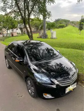 Mobil vios G matic  2012