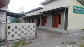 SEWA PAVILIUM ADA 4 UNIT 100M2 600RB/BULAN DKT TAMAN DENGGUNG.JK13348