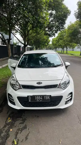 Kia Rio 2016 Bensin