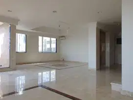 Penthouse apartemen paladian park
