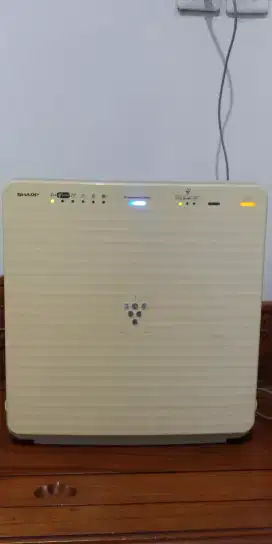 Sharp pembersih udara dan pembunuh kuman/virus plasmacuster