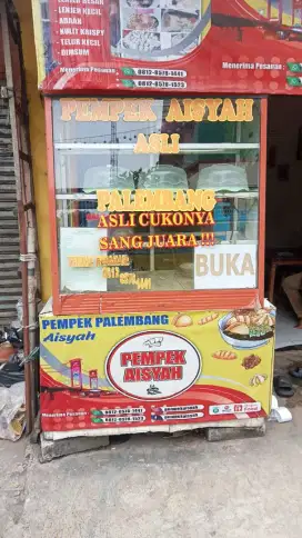 Dibutukan karyawati