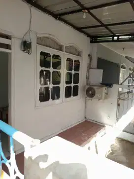 Di Sewakan Rumah Tinggal