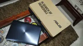 LAPTOP ASUS X555D AMD A9 4GB