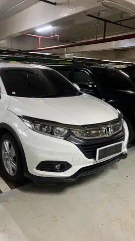Dijual Honda HRV 1,5 MT 2020 Hatchback Putih Mutiara Ciamik