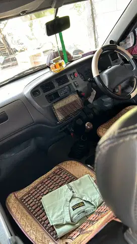 Toyota Kijang 2003 Bensin