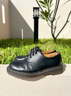 Jual Docmart (Dr. Martens) 1461 3 Eye Black ONLY 1 JUTA
