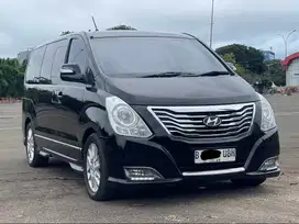 HYUNDAI H-1 ROYALE DIESEL AT HITAM 2015 SIAP PAKAI HARGA MURAH
