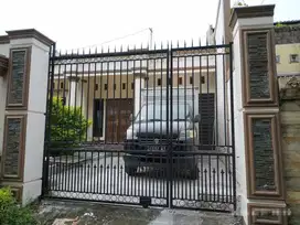 RUMAH RUNGKUT HARAPAN STRATEGIS, ROW 2,5 MOBIL