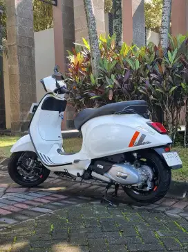 Vespa Sprint S 150 ABS IGet Model Terbaru Reg 2025 Odo 1rb Koko Motor