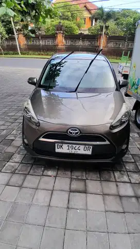 dijual Toyota Sienta