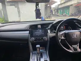 Honda Civic 2018 Bensin