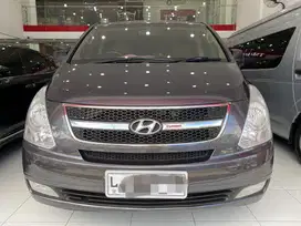 HYUNDAI H1 2.4 AUTOMATIC 2008 super istimewa