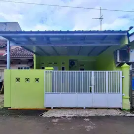 BUTUH CEPAT, RUMAH DUKUH ZAMRUD MURAH DI MUSTIKAJAYA BEKASI TIMUR