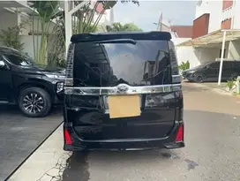 Toyota Voxy 2021 Bensin