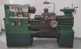 JUAL MESIN BUBUT C6232A & C6236 KONDISI RUSAK