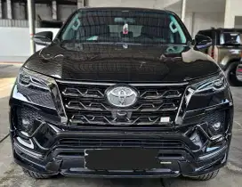Toyota Fortuner 2.8 GR Sport A/T ( Matic ) 2023 Hitam BBN an Pembeli