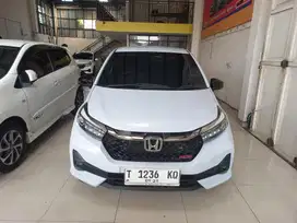 Honda Brio RS AT 2024 white diamond