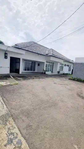 Sewa Rumah 1 Lantai di Kemang Cocok Untuk Rumah Tinggal dan Kantor