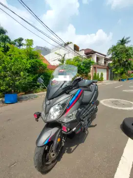 MOTOR SYM GTS NEW 250i (SECOND OKE)