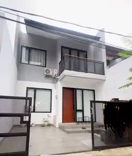 Jual cepat Murah !! Rumah Baru one gate BSD tangerang selatan