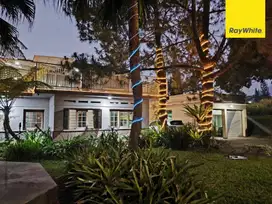 Dijual Villa Asri Strategis di Jalan Trunojoyo Batu