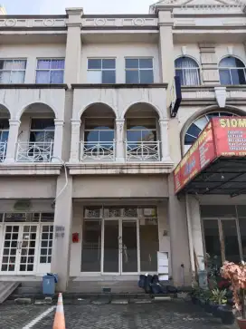 Disewa kan Ruko 2,5 lantai siap pakai Ruko Grand Galaxy City BekSel
