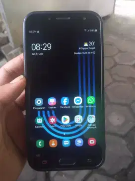 Samsung galaxy J7 pro 4G 3/32 layar 5.5 inchi wifi only