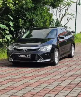 Toyota Camry V at odo40rb Tahun 2018