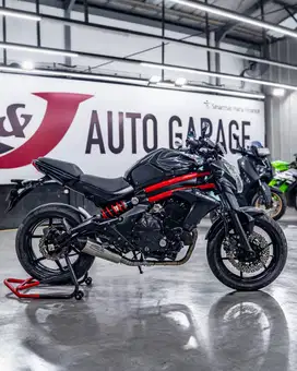 Kawasaki ER6N Km 23.000an Warna Hitam Full Paper