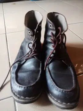 Sepatu Country Boots