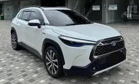CASH  COROLLA CROSS HYBRID 2021 !