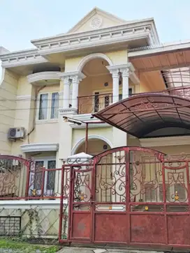 Rumah Siap Huni Full Furnish Tenggilis 4 Kamar Tidur Lokasi Terdepan