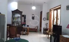 DIJUAL RUMAH 2 LANTAI DI KOMPLEK KIARA SARI KIARACONDONG BANDUNG