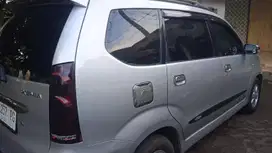 Daihatsu Xenia 2010 Bensin