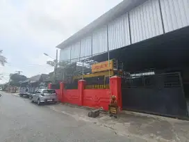 Dikontrakkan bangunan dan lahan ex. Cafe