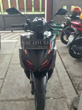 Vario 160 abs  istimewa